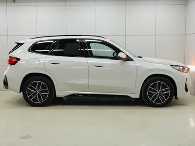2025 BMW X1 — фото 9