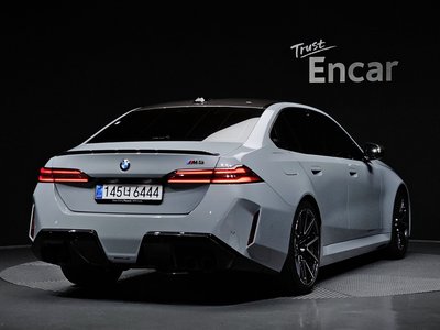 صورة 4 لـ 2026 BMW M5