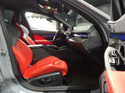 2026 BMW M5 — миниатюра 16