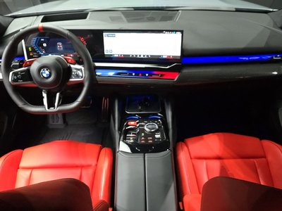 صورة 5 لـ 2026 BMW M5