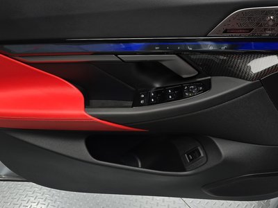 2026 BMW M5 — миниатюра 14