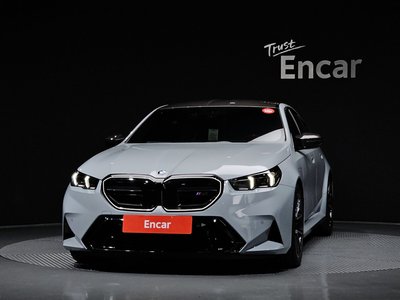 صورة 2 لـ 2026 BMW M5