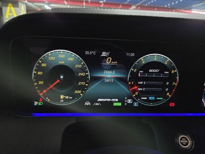 MERCEDES-BENZ GT AMG - 7