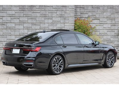 BMW 7 SERIES - 2
