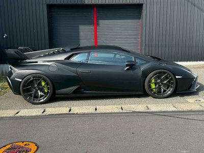 LAMBORGHINI HURACAN - 5