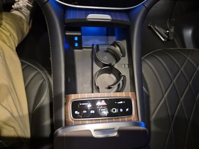 2023 Mercedes-BENZ EQS — миниатюра 11