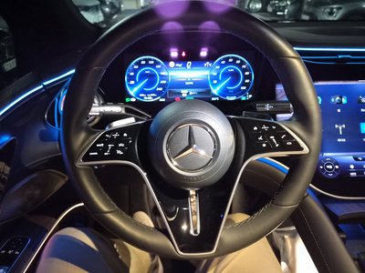 2023 Mercedes-BENZ EQS — миниатюра 13