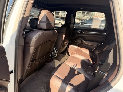PORSCHE CAYENNE - 6