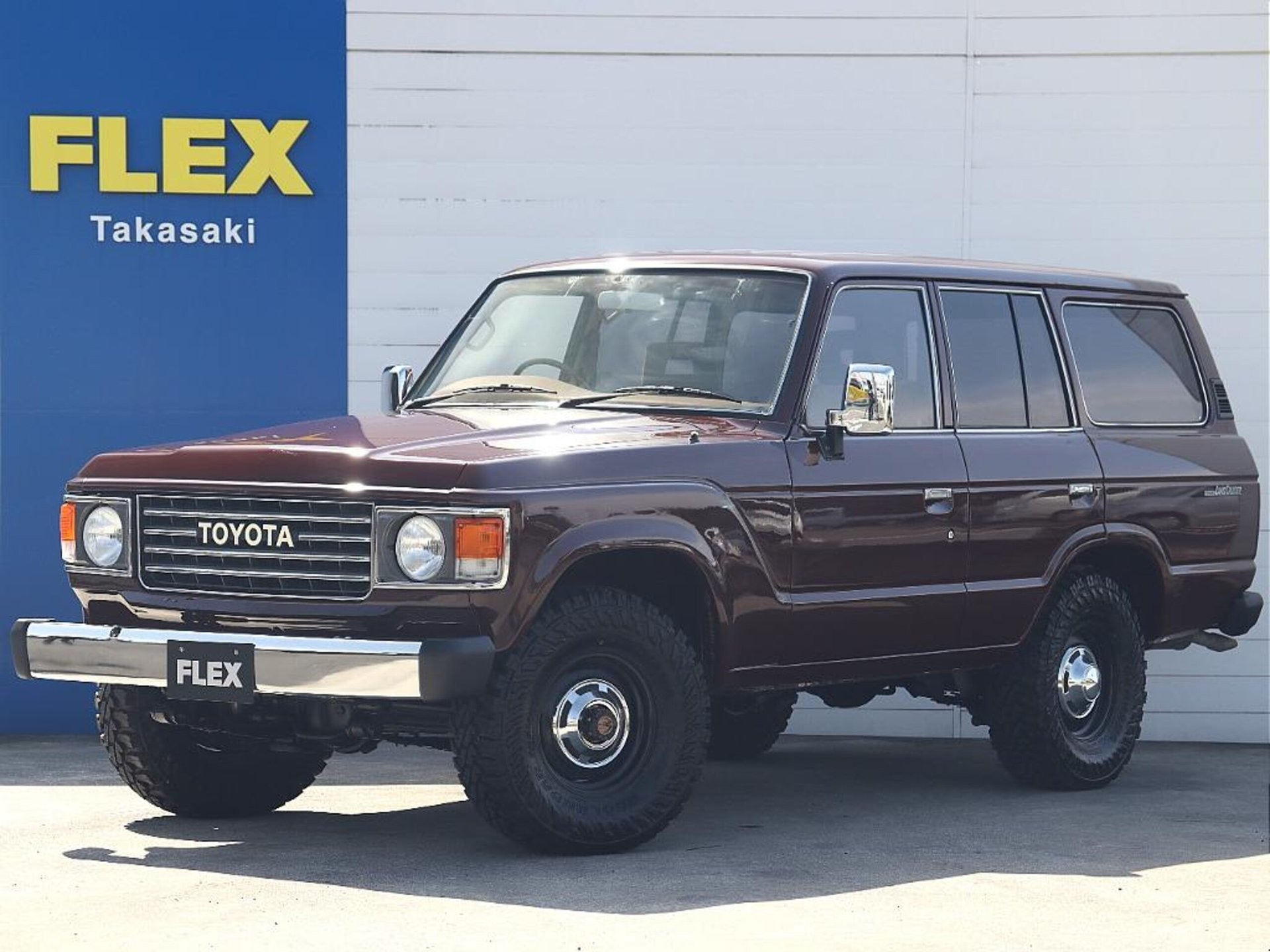 TOYOTA LAND CRUISER 60 - View 1