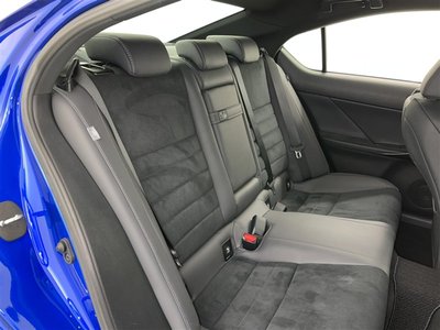 LEXUS IS - 8