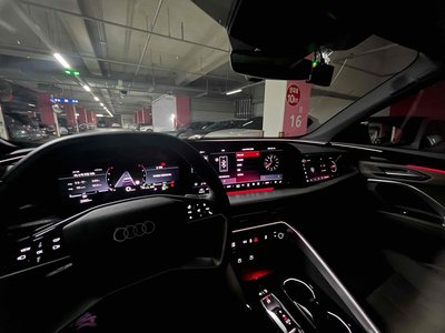 AUDI Q5 - 10