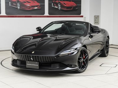 FERRARI ROMA SPIDER
