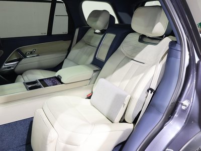 صورة 5 لـ 2024 LAND Rover RANGE ROVER