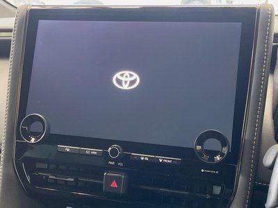 TOYOTA ALPHARD - 4