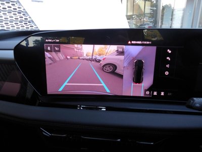 صورة مصغرة 41 لـ 2025 AUDI Q6 E-TRON