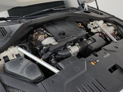صورة 7 لـ 2021 Genesis GV70