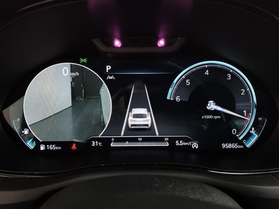 صورة 8 لـ 2021 Genesis GV70