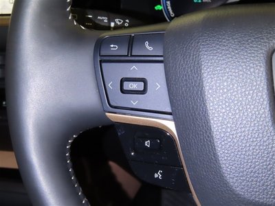 صورة مصغرة 28 لـ 2024 Toyota CROWN SPORT