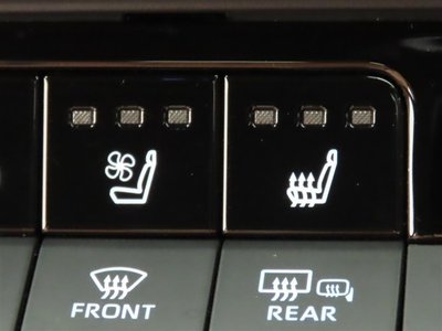 2024 Toyota CROWN SPORT photo 6