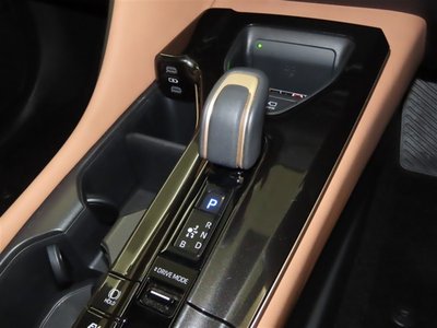 صورة مصغرة 24 لـ 2024 Toyota CROWN SPORT
