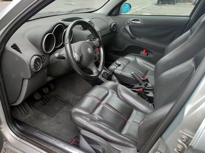 ALFA ROMEO ALPHA 147 - 4