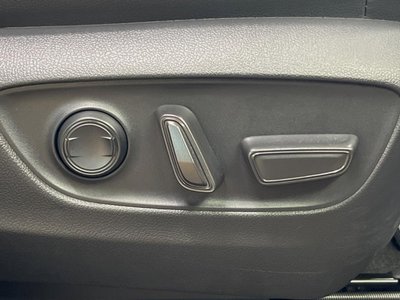 صورة مصغرة 30 لـ 2024 Toyota LAND CRUISER 250