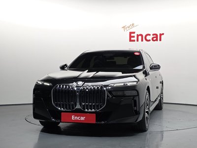 BMW 7 SERIES - 2