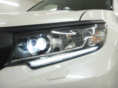 2023 Toyota LAND CRUISER PRADO — миниатюра 25