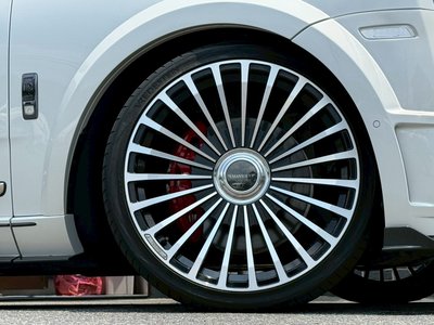 2019 ROLLS-ROYCE CULLINAN — миниатюра 11