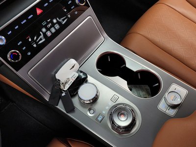 GENESIS GV80 - 9