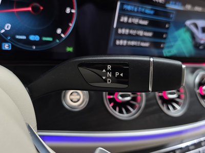 MERCEDES-BENZ CLS - 9