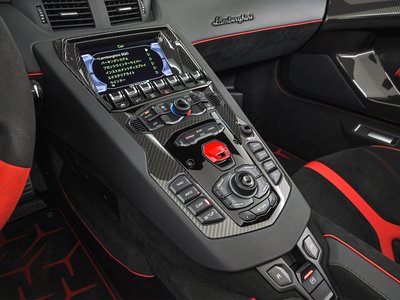 2021 Lamborghini AVENTADOR ROADSTER thumbnail 25