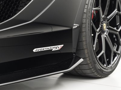 2021 Lamborghini AVENTADOR ROADSTER thumbnail 34