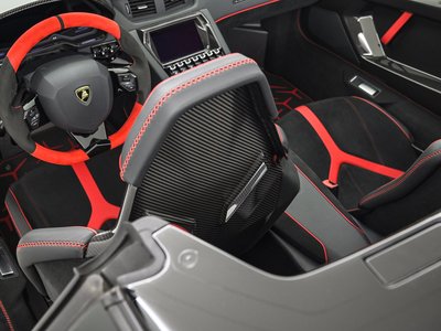 2021 Lamborghini AVENTADOR ROADSTER thumbnail 19
