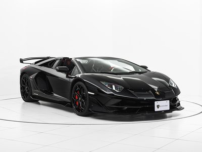 2021 Lamborghini AVENTADOR ROADSTER photo 2