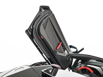 2021 Lamborghini AVENTADOR ROADSTER thumbnail 14