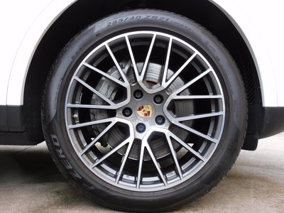 2020 Porsche CAYENNE 照片 3
