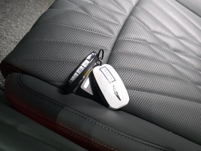2022 Genesis G90 (RS4) — миниатюра 36