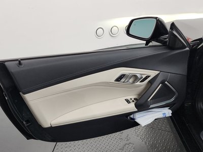 2024 BMW Z4 — миниатюра 14