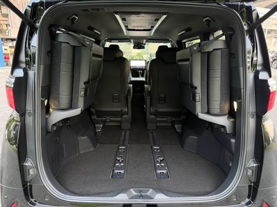 صورة مصغرة 72 لـ 2025 Toyota ALPHARD