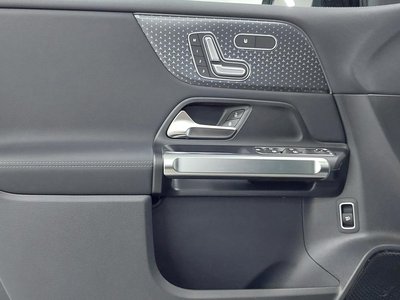 2025 Mercedes-BENZ EQB — миниатюра 15