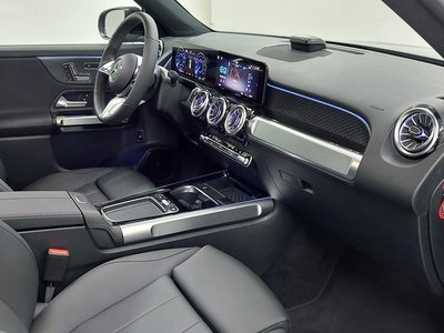 2025 Mercedes-BENZ EQB — фото 9