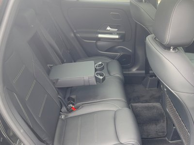 2025 Mercedes-BENZ GLA 缩略图 26