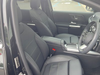 2025 Mercedes-BENZ GLA 照片 8
