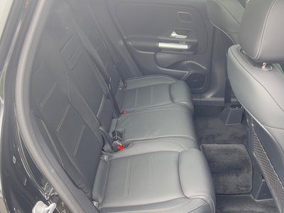 2025 Mercedes-BENZ GLA 缩略图 25