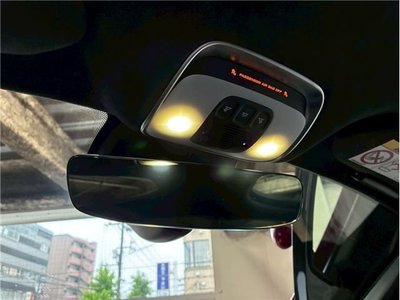 2025 Mclaren 750S thumbnail 26
