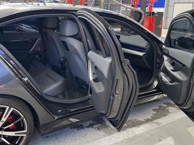 2024 BMW 5 SERIES photo 10