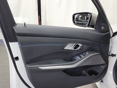 صورة مصغرة 14 لـ 2022 BMW 3 SERIES
