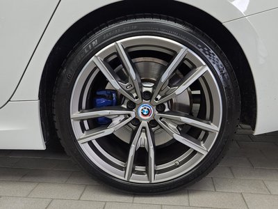 2022 BMW 3 SERIES 照片 8