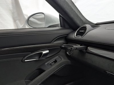 صورة مصغرة 34 لـ 2023 Porsche 718